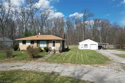 17570 Lakewood Avenue, Lake Milton, OH 44429 - Photo 1