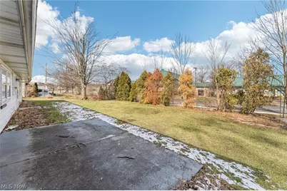 1215 Spruce Tree Lane, Amherst, OH 44001 - Photo 36