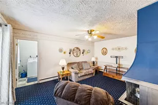 1215 Spruce Tree Ln, Amherst, OH 44001 - Photo 4