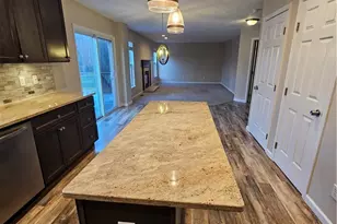 687 Brookside Ln, Northfield Center, OH 44067 - Photo 4