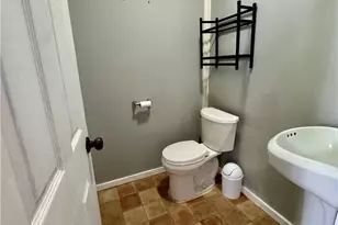 374 Tenney Ave, Youngstown, OH 44405 - Photo 10