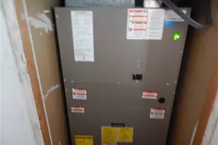 26179 Raintree Blvd, Olmsted Falls, OH 44138 - Photo 30