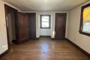 422 N Firestone Blvd, Akron, OH 44301 - Photo 10