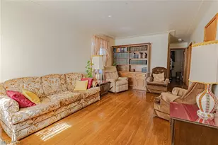 2306 Cherry Hill Ave, Youngstown, OH 44509 - Photo 8