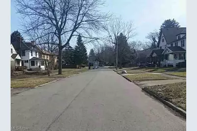 434 9th Street, Elyria, OH 44035 - Photo 2