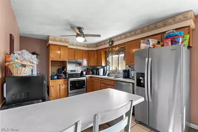 262 Quincy Lane, Tiltonsville, OH 43963 - Photo 10