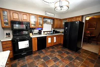 223 Naples Drive, Elyria, OH 44035 - Photo 2