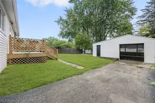 1357 Shanafelt Ave, Akron, OH 44312 - Photo 4
