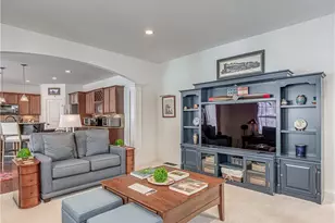 971 Montford Circle, Uniontown, OH 44685 - Photo 10