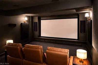 971 Montford Circle, Uniontown, OH 44685 - Photo 4