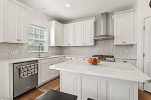 595 Jessica Ln, Wadsworth, OH 44281 - Photo 12