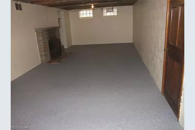 19070 Meredith Avenue, Euclid, OH 44119 - Photo 24