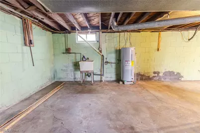 3809 Marland Heights Road, Weirton, WV 26062 - Photo 22