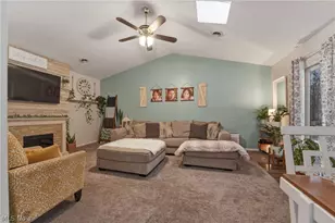 2204 Deer Run, Rock Creek, OH 44084 - Photo 10