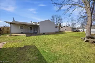 923 Kirwan Dr, Youngstown, OH 44515 - Photo 42