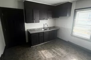 2179 W 106th St, Loveland, OH 44102 - Photo 6