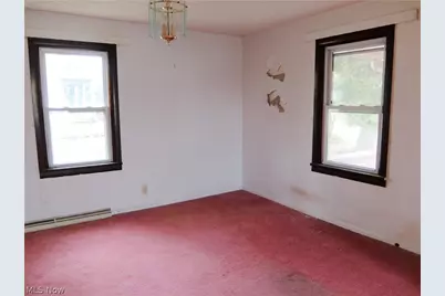 2243 N Glenwood Avenue, Niles, OH 44446 - Photo 2
