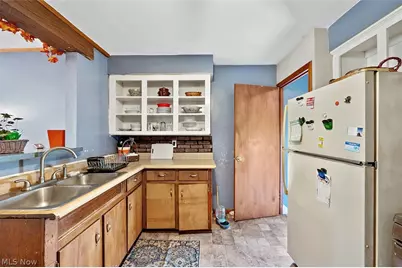 12512 York Boulevard, Garfield Heights, OH 44125 - Photo 24