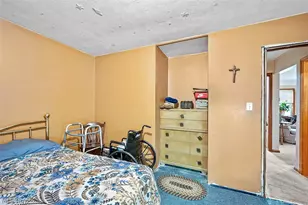 12512 York Blvd, Garfield Heights, OH 44125 - Photo 14