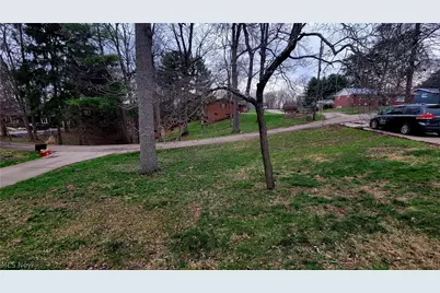 107 Nelson Avenue, Marietta, OH 45750 - Photo 2