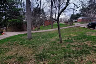 107 Nelson Ave, Marietta, OH 45750 - Photo 2