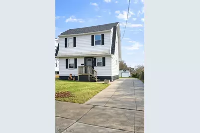 8322 Bancroft Avenue, Loveland, OH 44105 - Photo 1