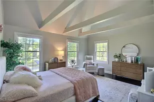 20962 Sydenham Rd, Huber Heights, OH 44122 - Photo 18