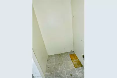 642 St Clair Avenue, Warren, OH 44483 - Photo 26