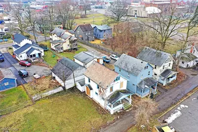 642 St Clair Avenue, Warren, OH 44483 - Photo 6