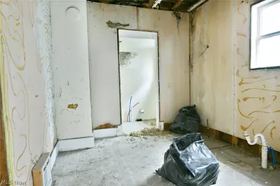 642 St Clair Avenue, Warren, OH 44483 - Photo 22