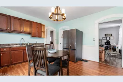 137 Brighton Boulevard, Zanesville, OH 43701 - Photo 6