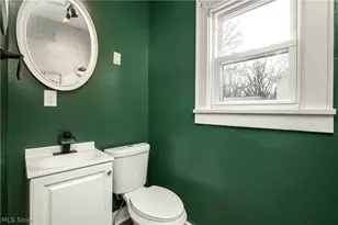 230 Superior St, Louisville, OH 44641 - Photo 28