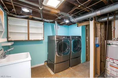 230 Superior Street, Louisville, OH 44641 - Photo 34