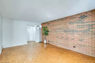 25600 Country Club Blvd, North Olmsted, OH 44070 - Photo 4