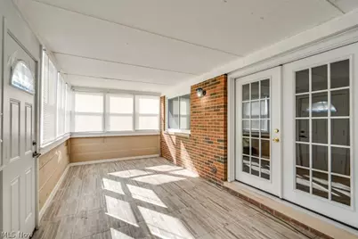 25600 Country Club Boulevard #4, North Olmsted, OH 44070 - Photo 22