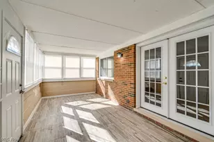 25600 Country Club Blvd, North Olmsted, OH 44070 - Photo 22