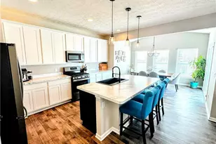 37437 White Feather Ave, North Ridgeville, OH 44039 - Photo 4