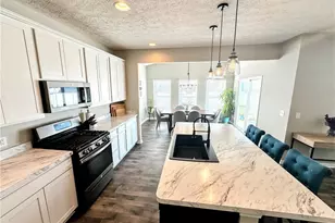 37437 White Feather Ave, North Ridgeville, OH 44039 - Photo 6