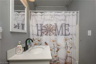 204 S Main St, Tuscarawas, OH 44682 - Photo 26