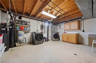 5856 Linder Cir NE, Canton, OH 44721 - Photo 36