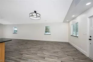 10209 Bryant Ave, Columbia Station, OH 44028 - Photo 8