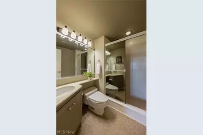 1 Bratenahl Place #1411, Bratenahl, OH 44108 - Photo 40