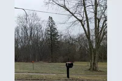 1653 Mohawk Drive, Akron, OH 44306 - Photo 2