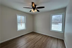 24 Maranatha Dr, Youngstown, OH 44505 - Photo 12