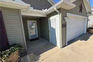 304 Woodland Way, Jefferson, OH 44047 - Photo 2