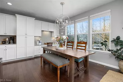 2430 Woodhawk Lane, Avon, OH 44011 - Photo 12