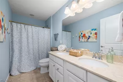 2430 Woodhawk Lane, Avon, OH 44011 - Photo 28