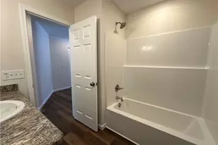 36 Maranatha Dr, Youngstown, OH 44505 - Photo 14