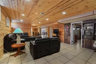 2282 Heston Dr, Lake Milton, OH 44429 - Photo 18