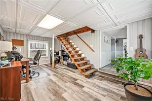 32242 Woodale Dr, Hanoverton, OH 44423 - Photo 16